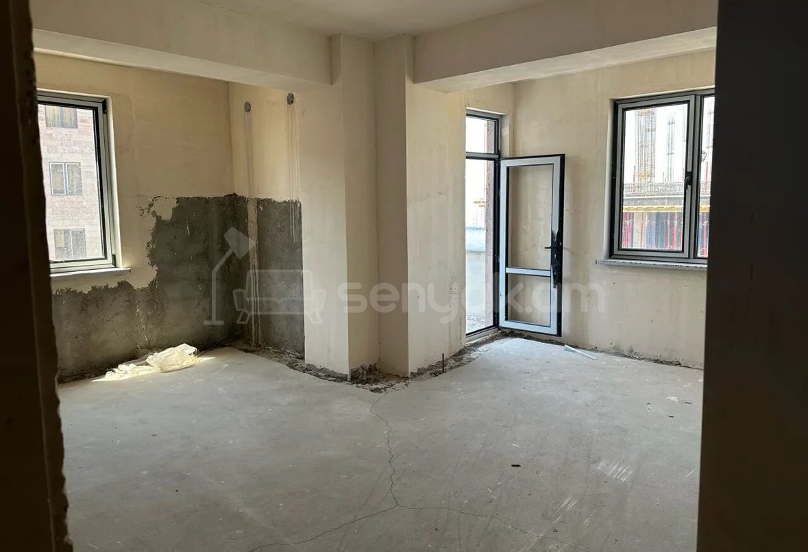 4 Սենյականոց Բնակարան Նորակառույցում, 92քմ, 11/18 հարկ, Զրոյական Վիճակում