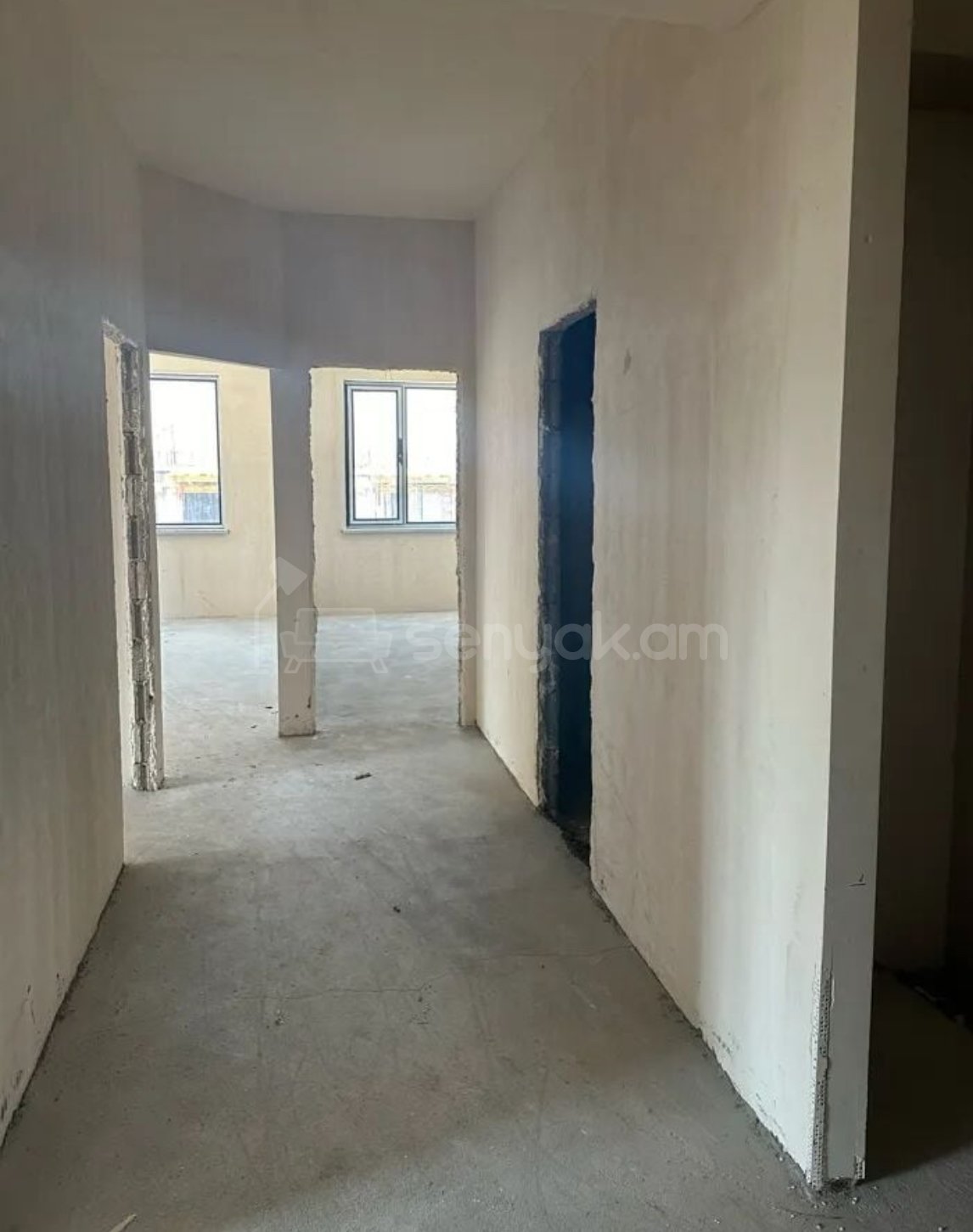 4 Սենյականոց Բնակարան Նորակառույցում, 92քմ, 11/18 հարկ, Զրոյական Վիճակում