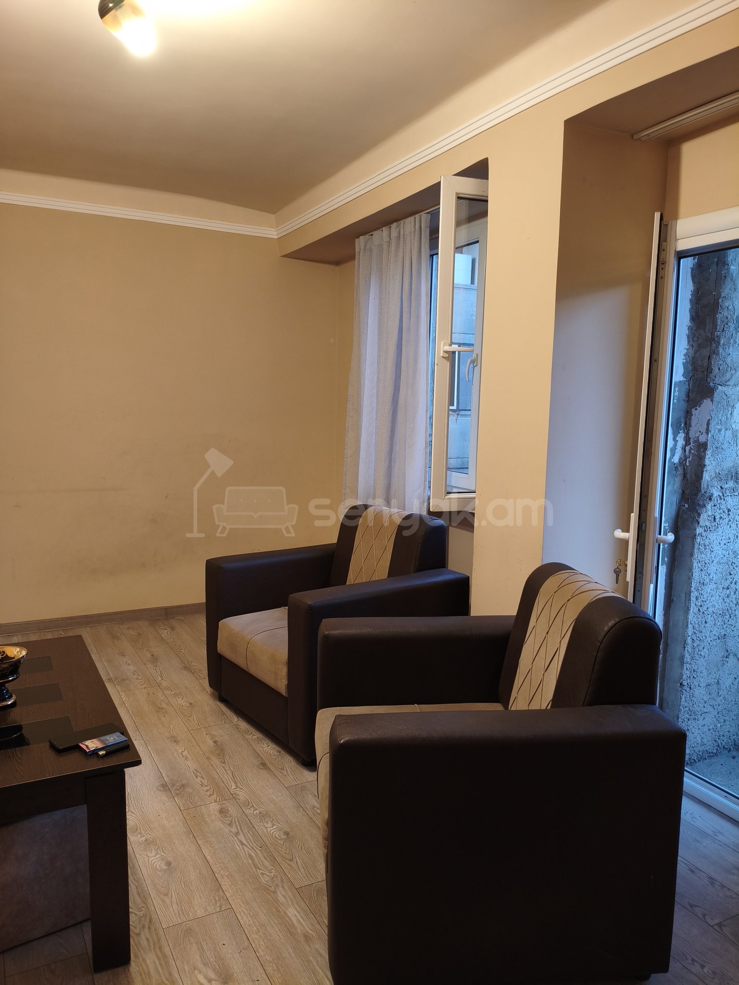 1 Սենյականոց Բնակարան, 44քմ, 5/9 հարկ, Կապիտալ Վերանորոգված, Կահավորված, Արևկող