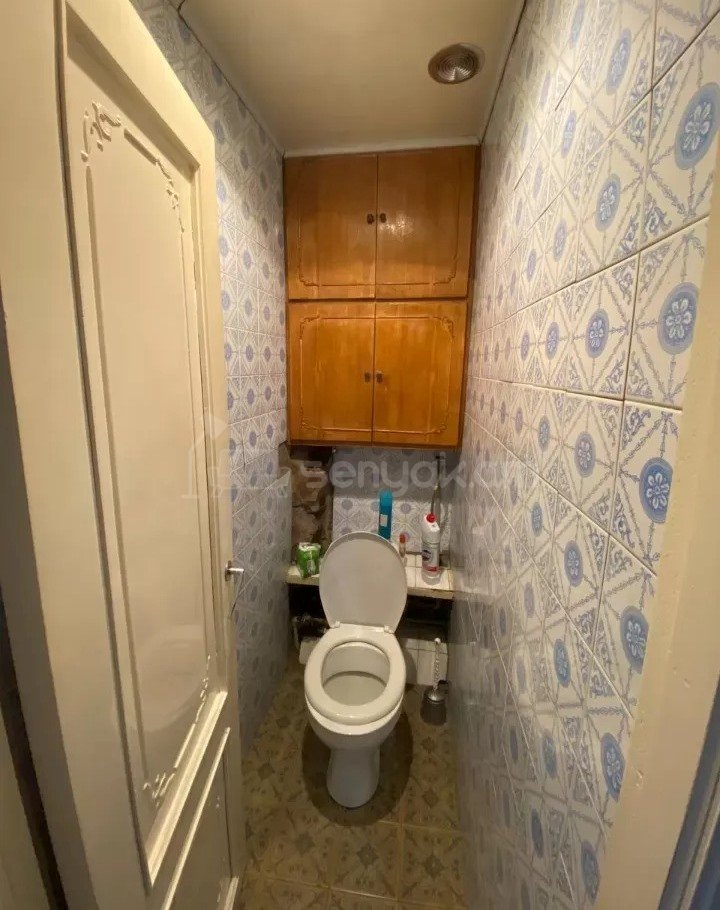 3 Սենյականոց Բնակարան Քարե Շենքում, 65քմ, 4/4 հարկ, Կապիտալ Վերանորոգված