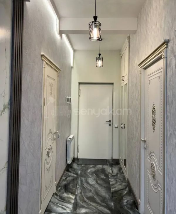 3 Սենյականոց Բնակարան, 53քմ, 3/12 հարկ, Դիզայներական Վերանորոգված