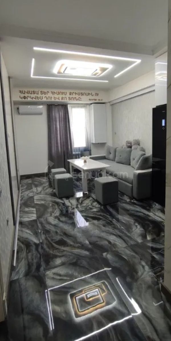 3 Սենյականոց Բնակարան, 53քմ, 3/12 հարկ, Դիզայներական Վերանորոգված