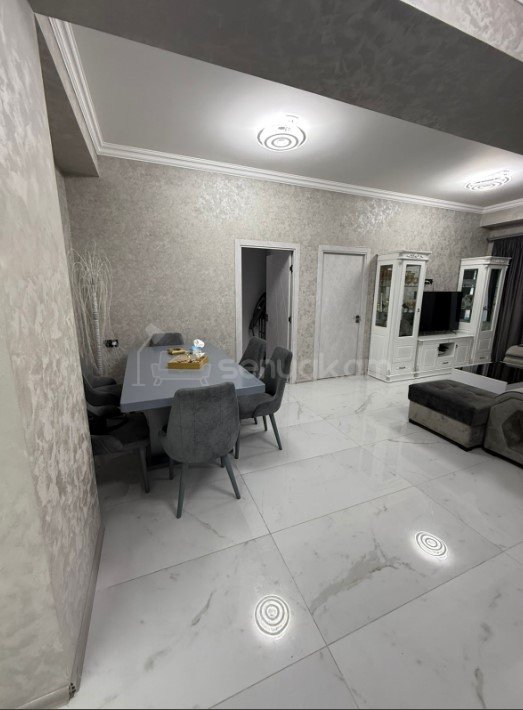 3 Սենյականոց Բնակարան Նորակառույցում, 75քմ, 5/13 հարկ, Դիզայներական Վերանորոգված