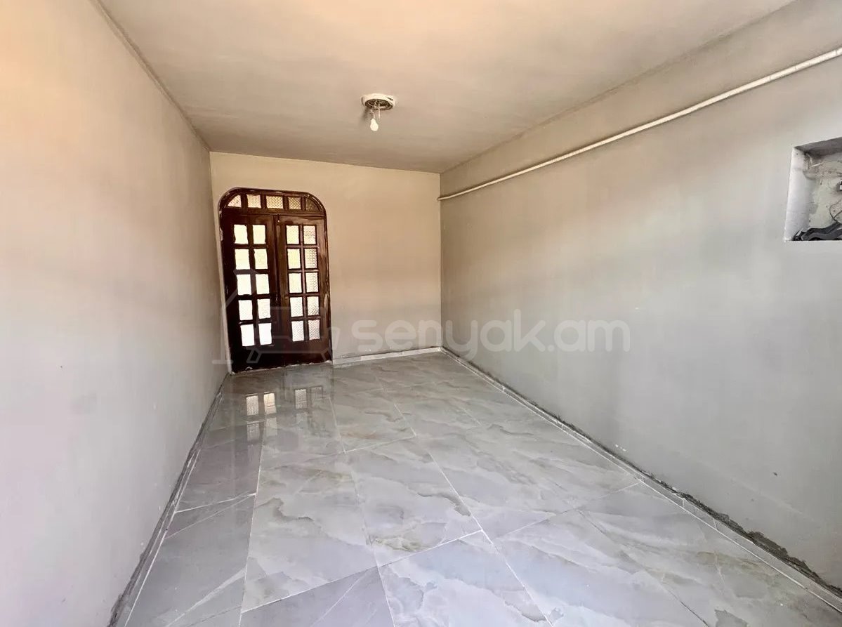 6 Սենյականոց Սեփական Տուն, 240քմ, Կոսմետիկ Վերանորոգված, Ավտոտնակով