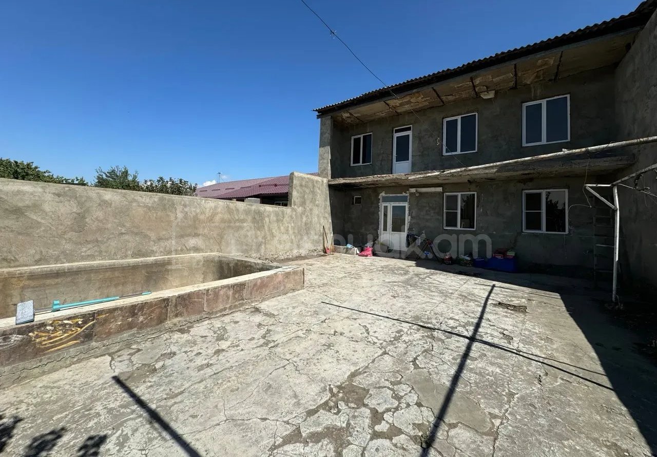 6 Սենյականոց Սեփական Տուն, 240քմ, Կոսմետիկ Վերանորոգված, Ավտոտնակով
