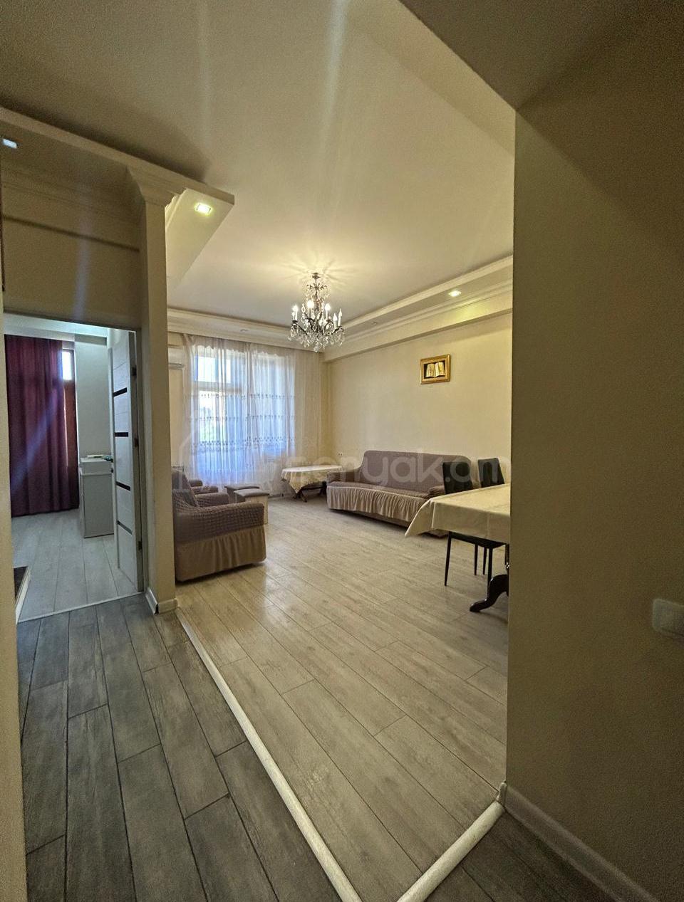 3 Սենյականոց Բնակարան Նորակառույցում, 80քմ, 6/12 հարկ, Կապիտալ Վերանորոգված, Կահավորված