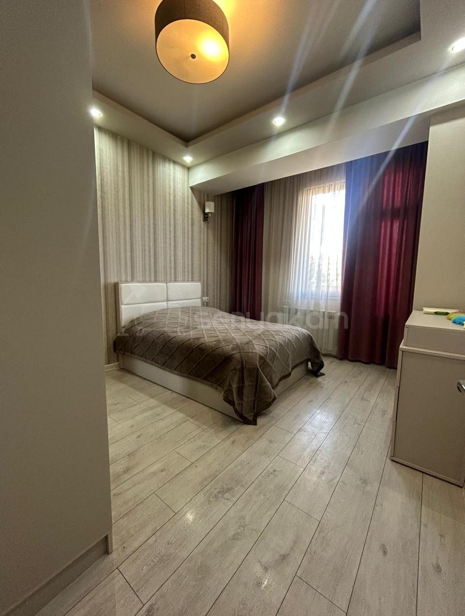 3 Սենյականոց Բնակարան Նորակառույցում, 80քմ, 6/12 հարկ, Կապիտալ Վերանորոգված, Կահավորված