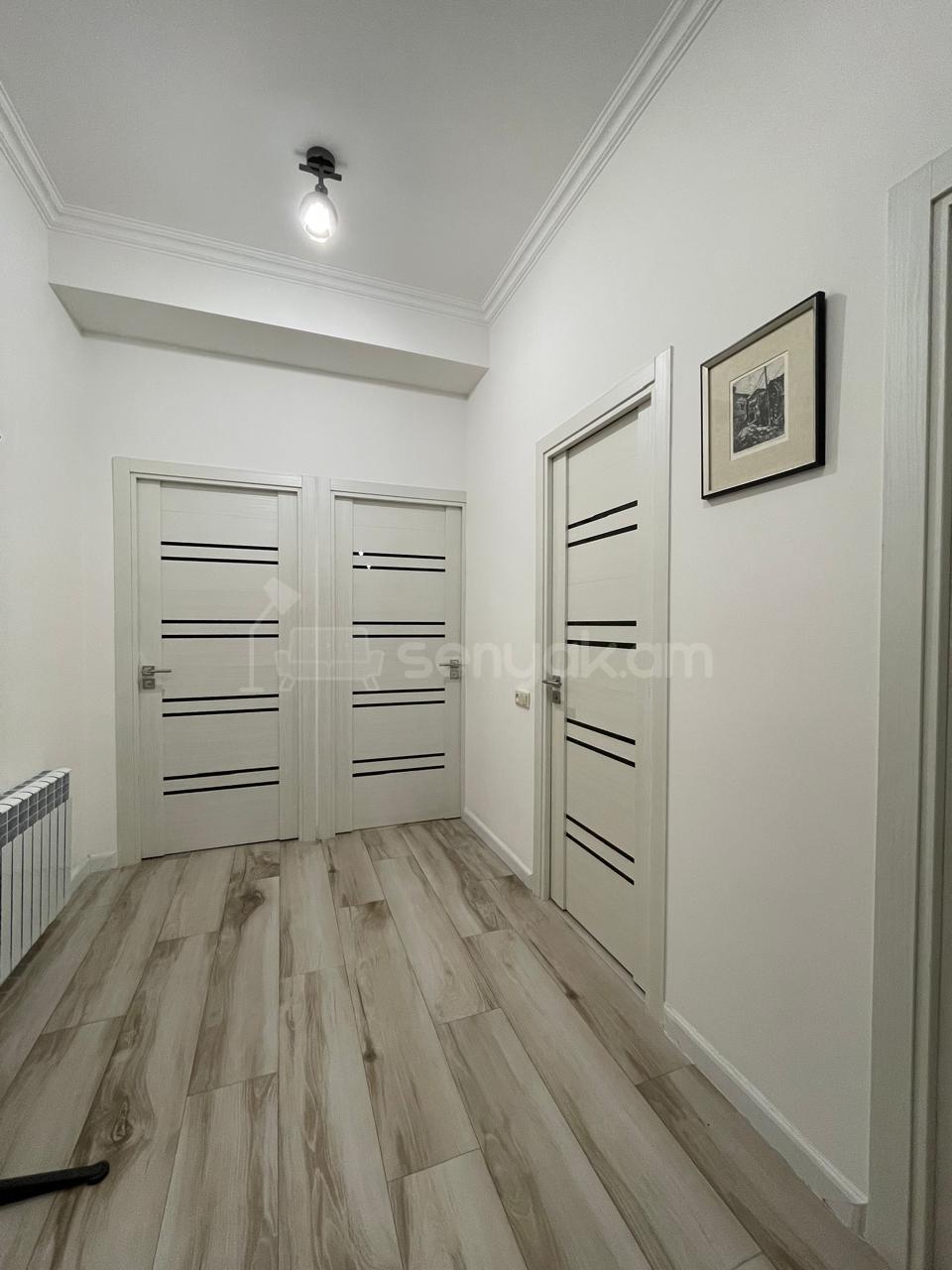 3 Սենյականոց Բնակարան Նորակառույցում, 95քմ, 9/12 հարկ, Կապիտալ Վերանորոգված