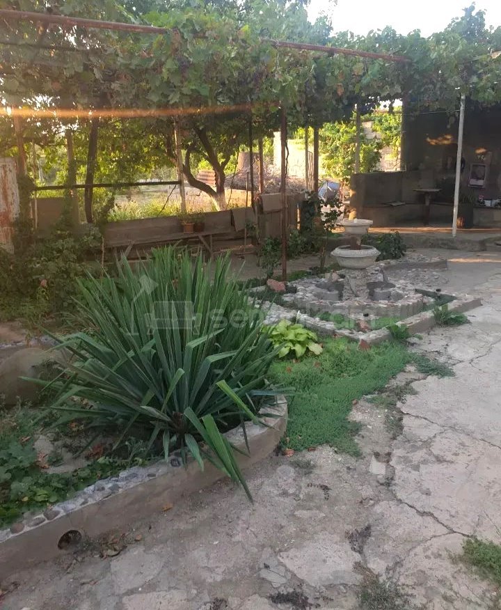 7 Սենյականոց Սեփական Տուն, 230քմ, Նորմալ Վիճակում, Ավտոտնակով