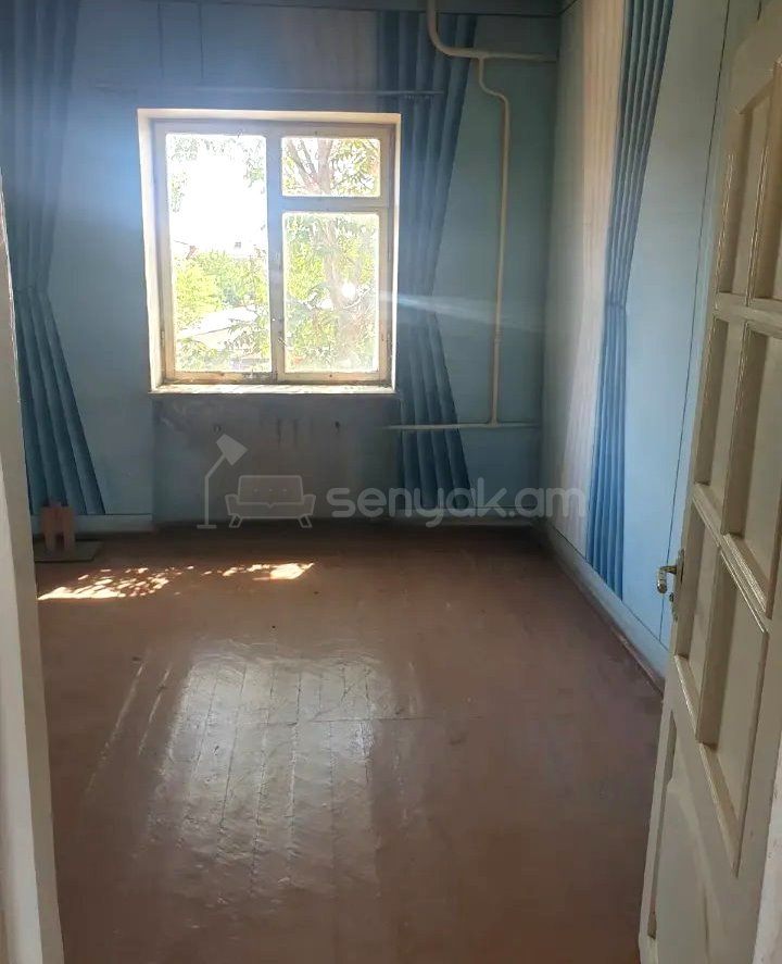 7 Սենյականոց Սեփական Տուն, 230քմ, Նորմալ Վիճակում, Ավտոտնակով