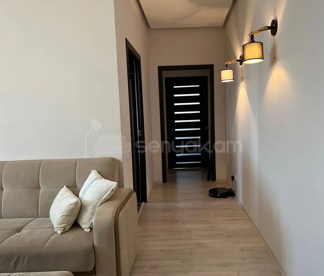 3 Սենյականոց Բնակարան Նորակառույցում, 83քմ, 13/14 հարկ, Կապիտալ Վերանորոգված