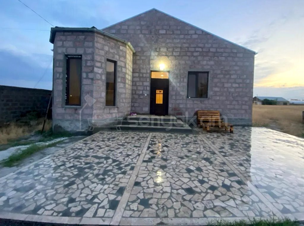 4 Սենյականոց Շքեղ Առանձնատուն, 127քմ