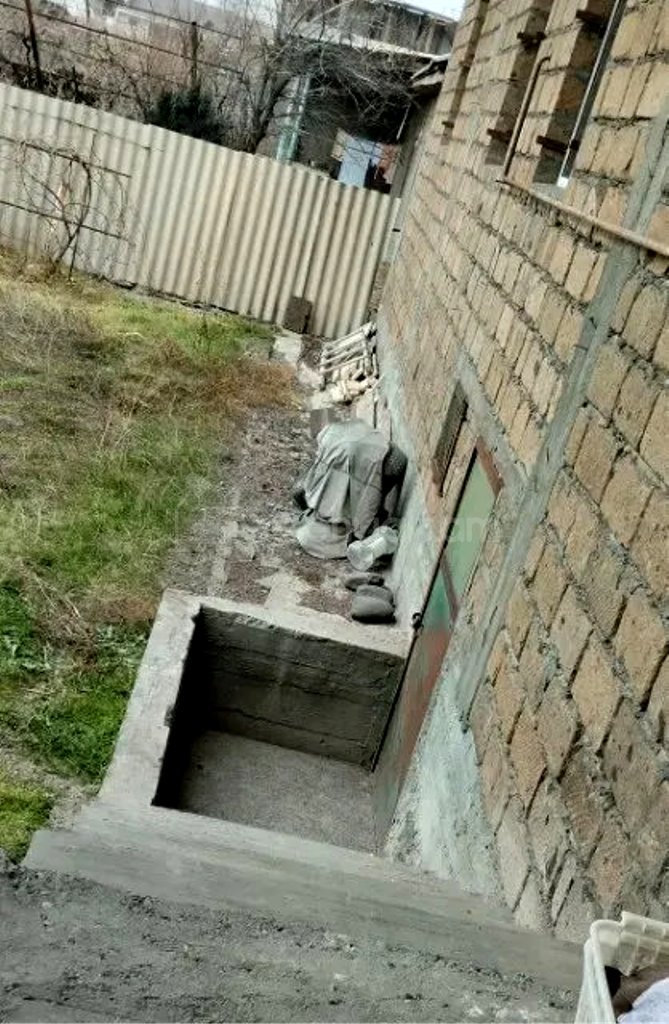 4 Սենյականոց Սեփական Տուն, 175քմ, Կոսմետիկ Վերանորոգված