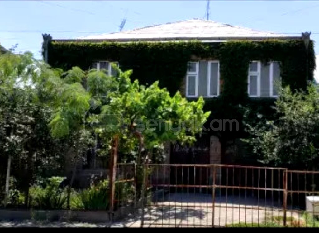 5 Սենյականոց Սեփական Տուն, 254քմ, Նորմալ Վիճակում