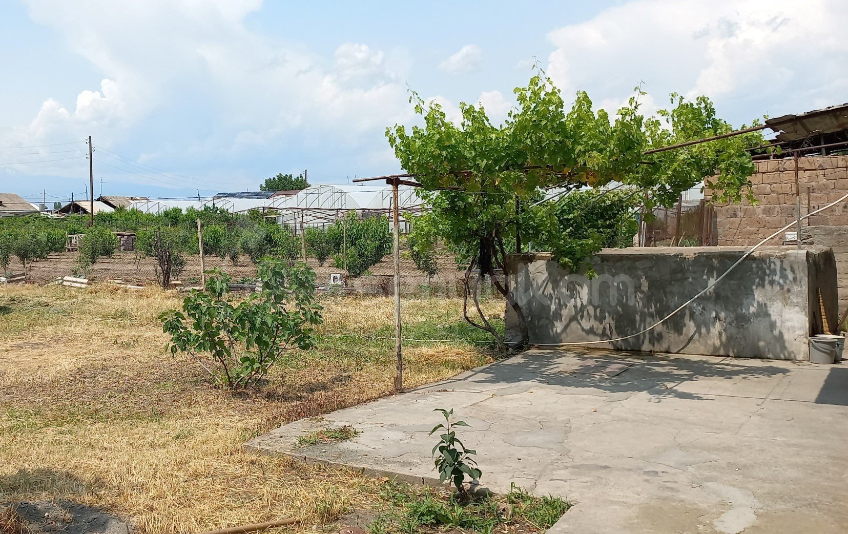 4 Սենյականոց Սեփական Տուն, 250քմ, Նորմալ Վիճակում, Ավտոտնակով