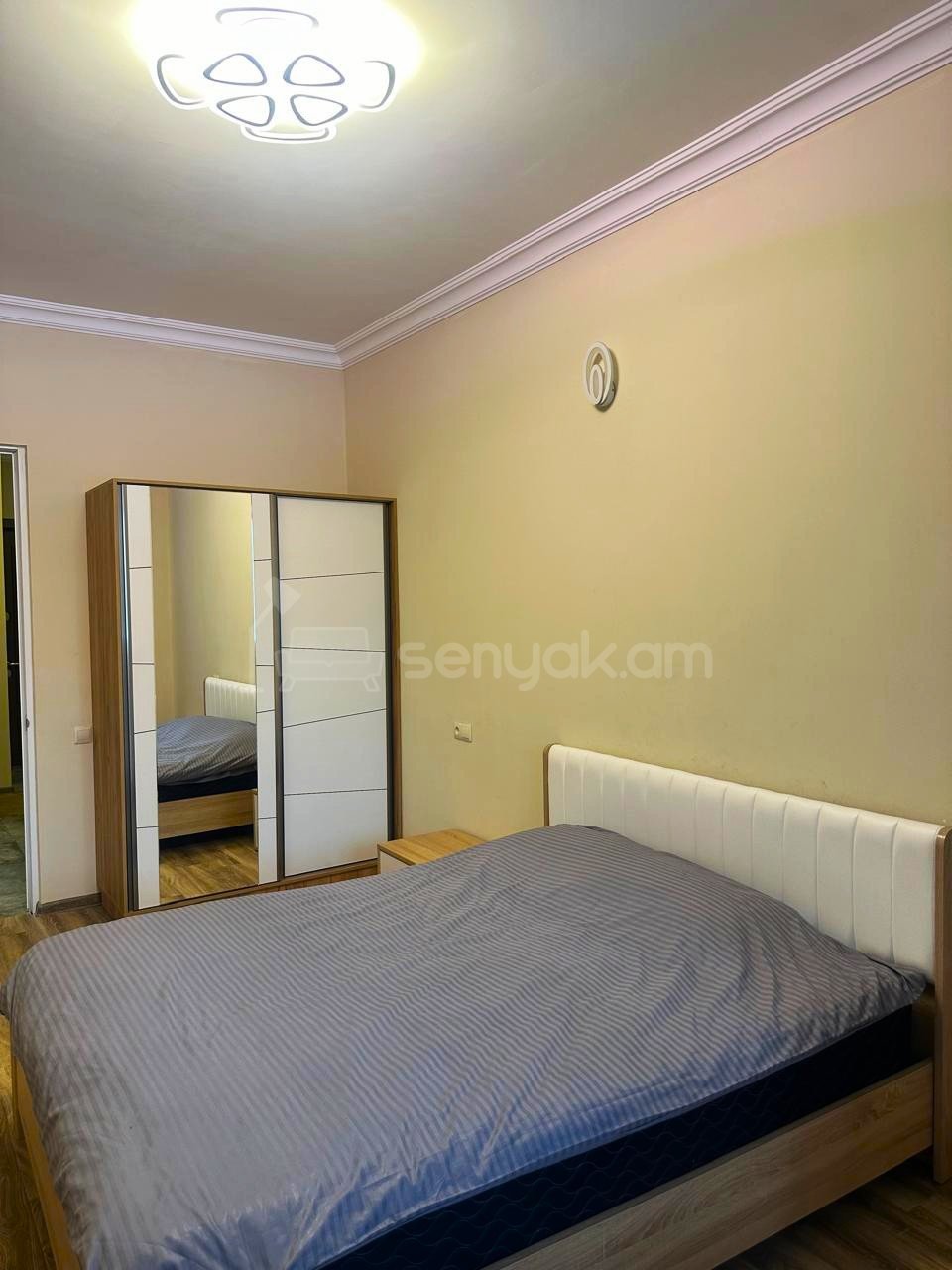 3 Սենյականոց Բնակարան, 76քմ, 5/13 հարկ, Կապիտալ Վերանորոգված, Կահավորված, Արևկող