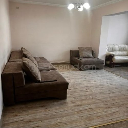 2 Սենյականոց Բնակարան, 50քմ, 1/9 հարկ, Կապիտալ Վերանորոգված, Կահավորված, Արևկող