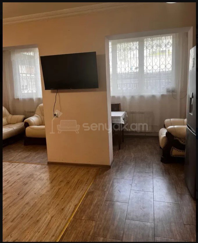 2 Սենյականոց Բնակարան, 50քմ, 1/9 հարկ, Կապիտալ Վերանորոգված, Կահավորված