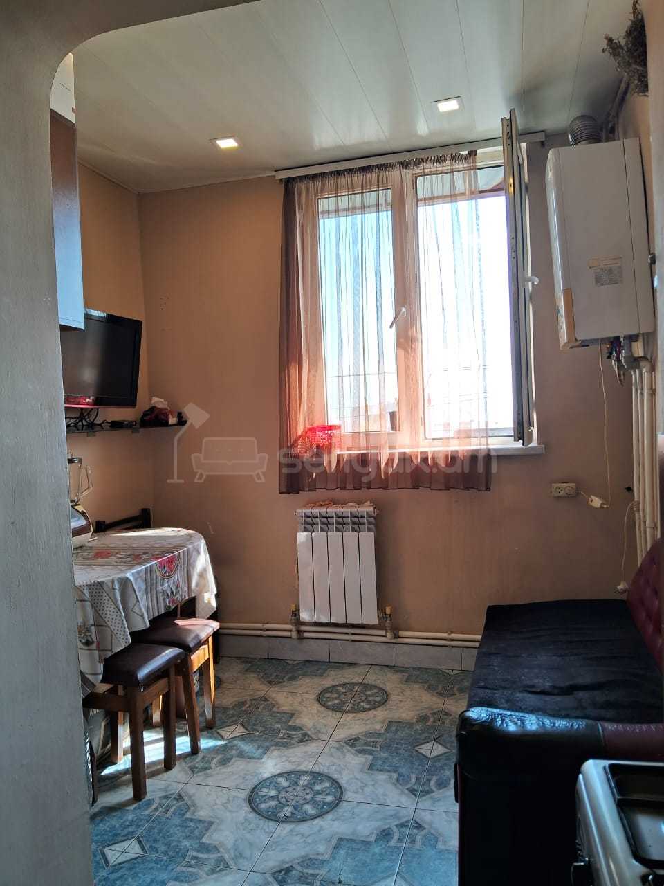 2 Սենյականոց Բնակարան, 54քմ, 2/4 հարկ, Նորմալ Վիճակում