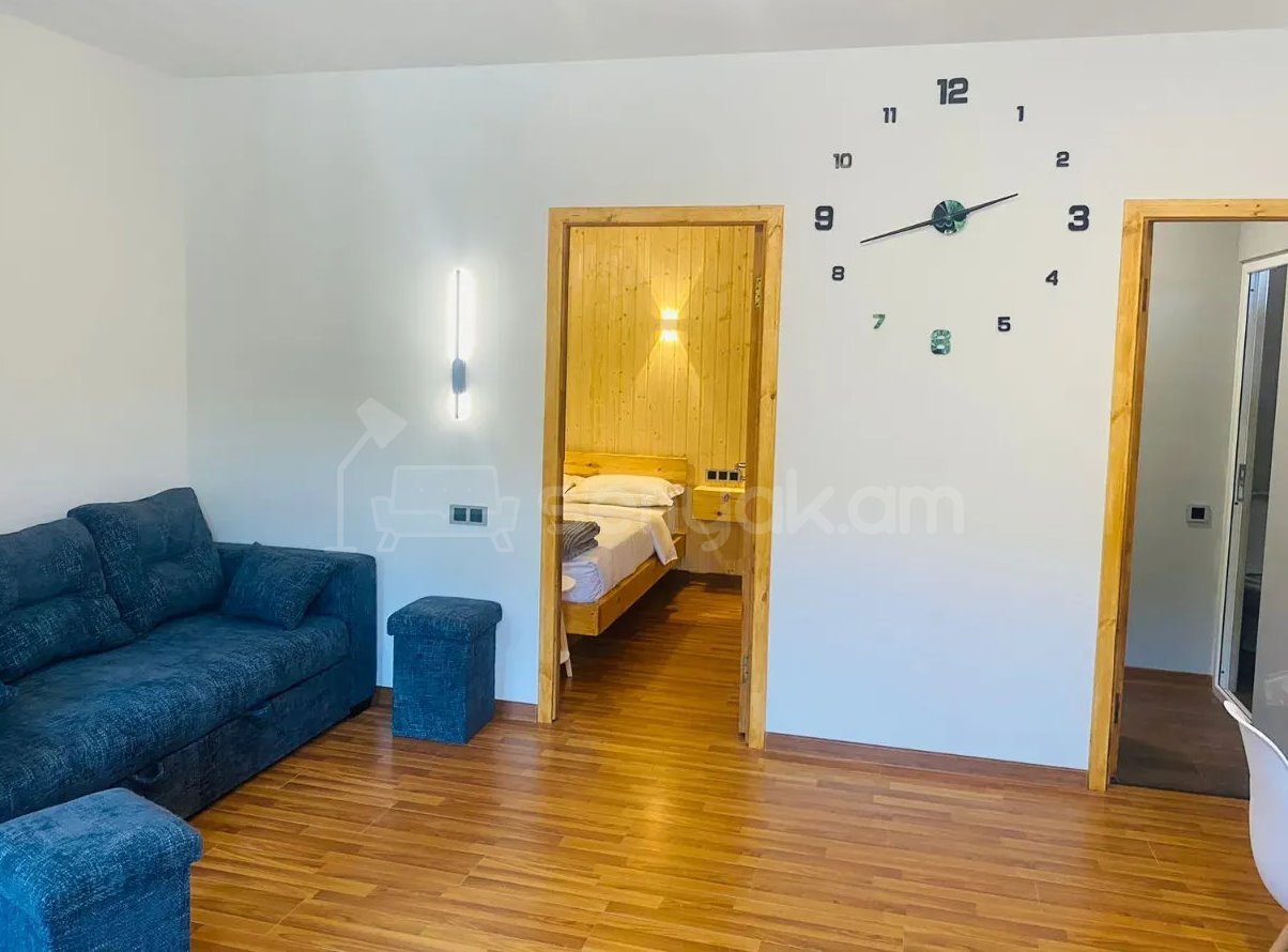 Սպասարկման Տարածք, 150քմ, Կապիտալ Վերանորոգված