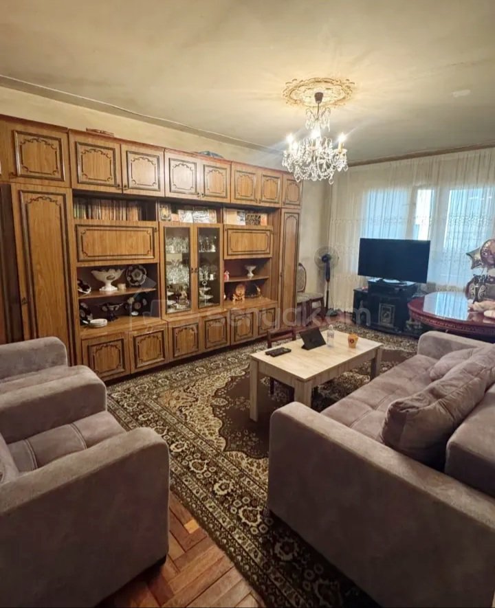 4 Սենյականոց Բնակարան, 110քմ, 7/9 հարկ, Նորմալ Վիճակում, Կահավորված, Արևկող