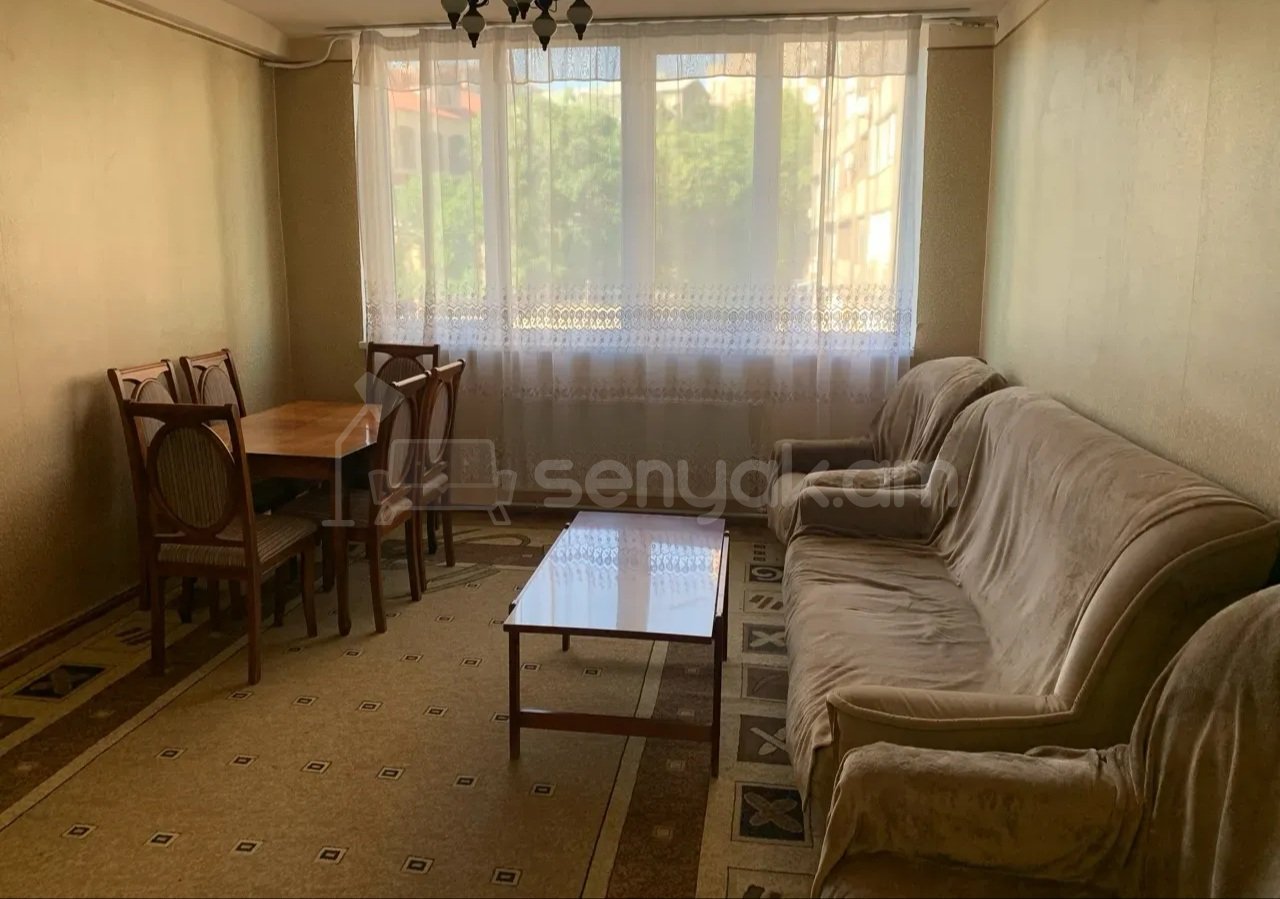 2 Սենյականոց Բնակարան, 65քմ, 5/9 հարկ, Նորմալ Վիճակում, Կահավորված, Արևկող