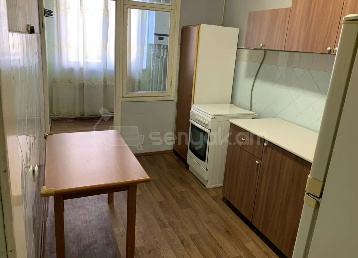 2 Սենյականոց Բնակարան, 65քմ, 5/9 հարկ, Նորմալ Վիճակում, Կահավորված, Արևկող