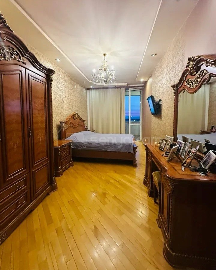 3 Սենյականոց Բնակարան Նորակառույցում, 112քմ, 13/16 հարկ, Կապիտալ Վերանորոգված