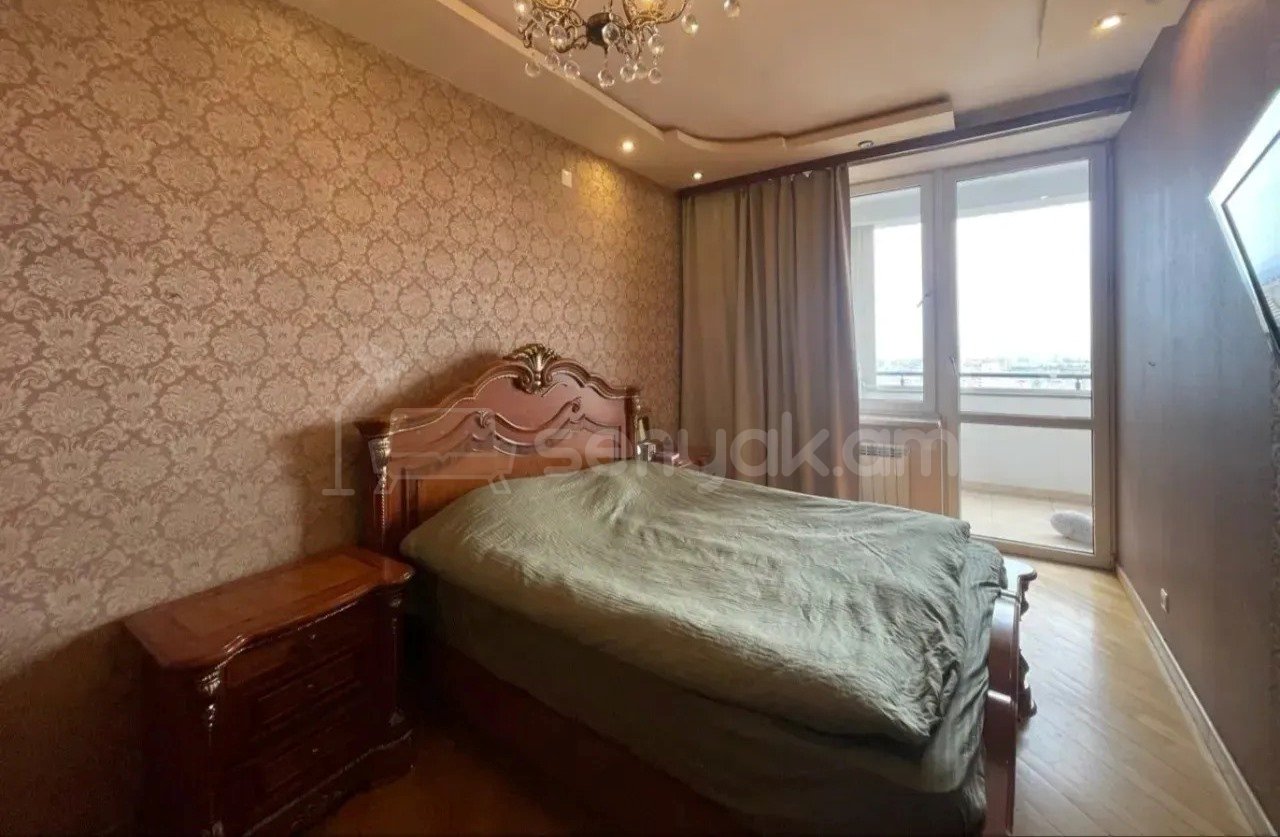 3 Սենյականոց Բնակարան Նորակառույցում, 112քմ, 13/16 հարկ, Կապիտալ Վերանորոգված