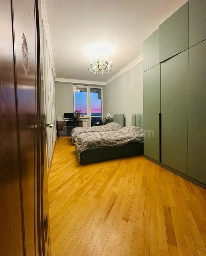 3 Սենյականոց Բնակարան Նորակառույցում, 112քմ, 13/16 հարկ, Կապիտալ Վերանորոգված