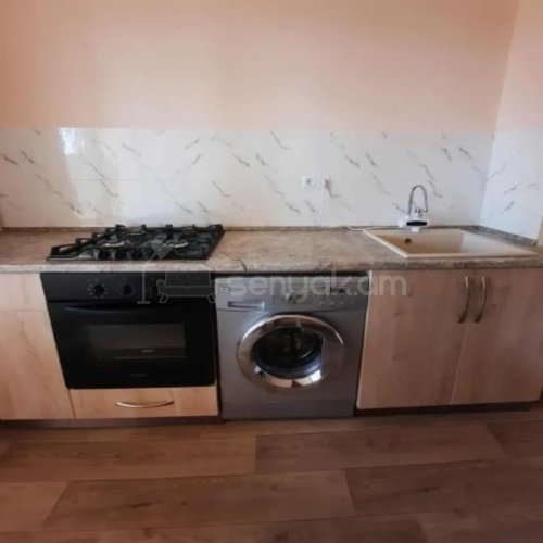 2 Սենյականոց Բնակարան, 50քմ, 4/9 հարկ, Կապիտալ Վերանորոգված, Կահավորված, Արևկող