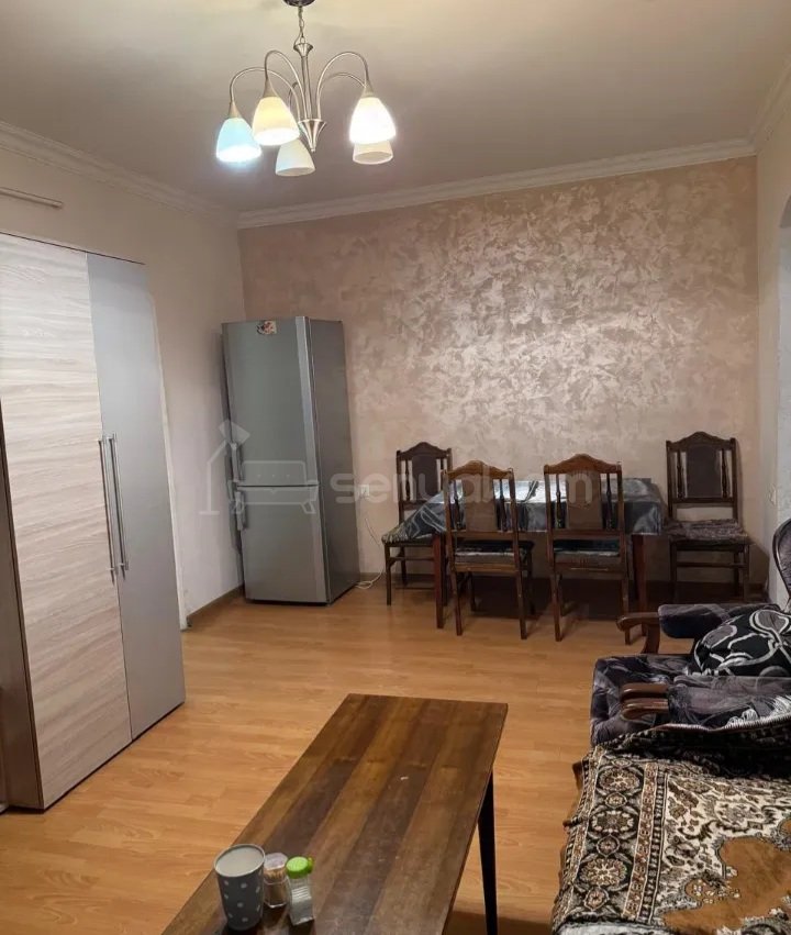 2 Սենյականոց Բնակարան Քարե Շենքում, 40քմ, 2/4 հարկ, Կապիտալ Վերանորոգված, Կահավորված
