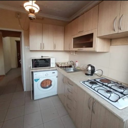 1 Սենյականոց Բնակարան Քարե Շենքում, 35քմ, 3/4 հարկ, Կապիտալ Վերանորոգված, Կահավորված, Արևկող
