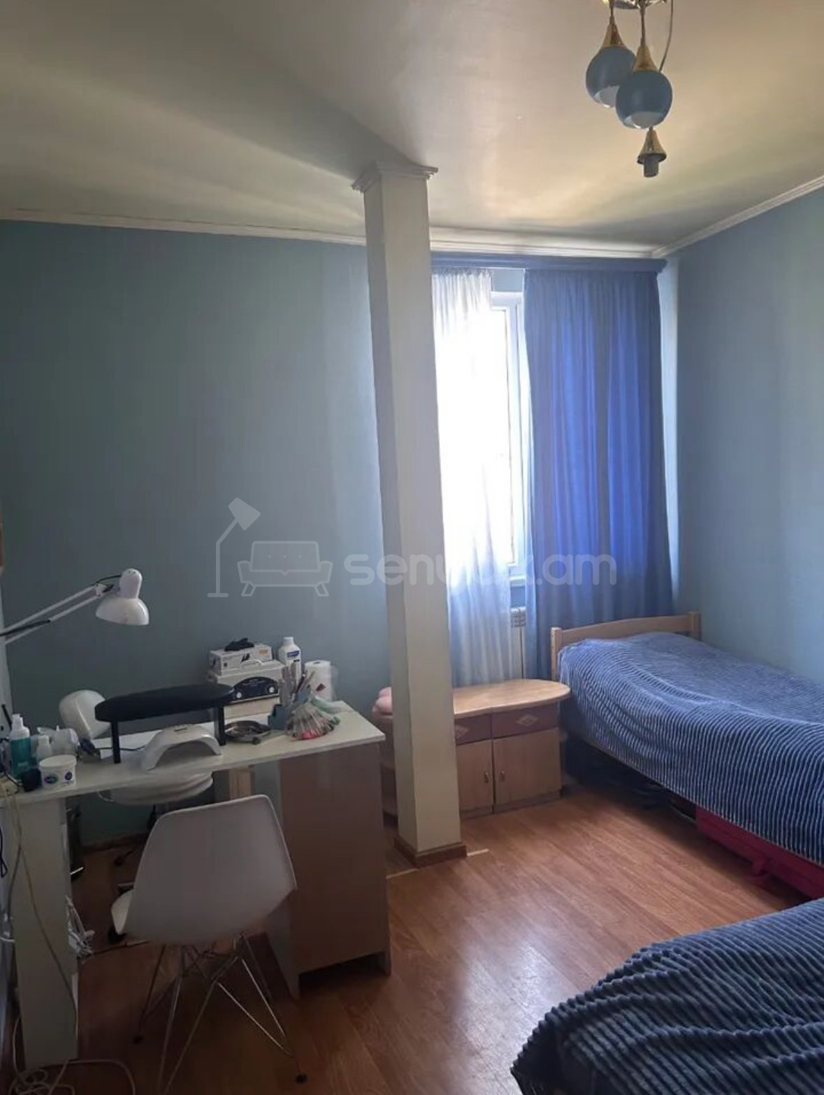 3 Սենյականոց Բնակարան Քարե Շենքում, 90քմ, 2/6 հարկ, Նորմալ Վիճակում