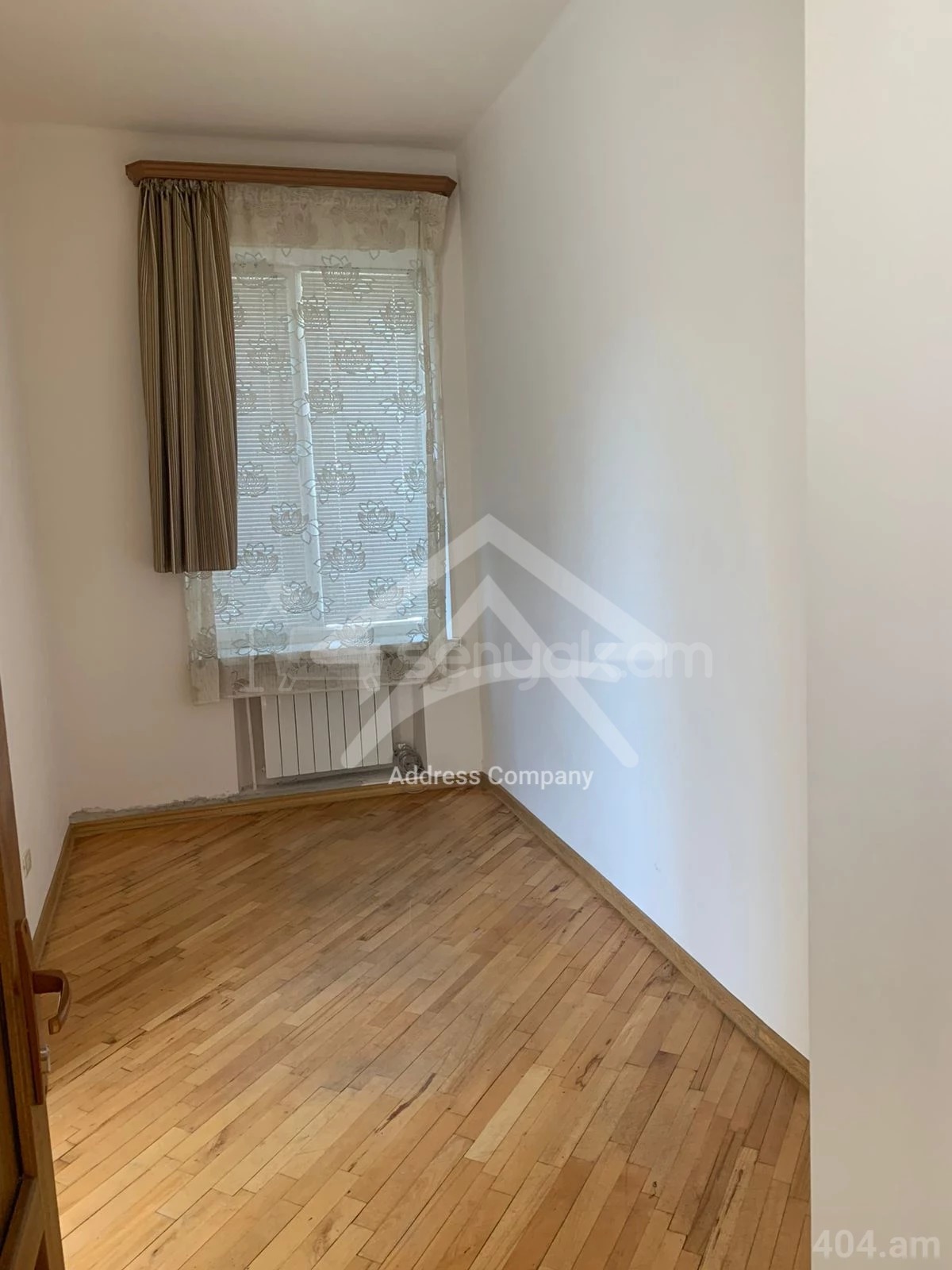 Օֆիսային Տարածք, 240քմ