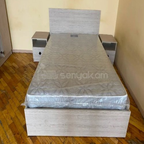 1 Սենյականոց Բնակարան, 42քմ, 8/9 հարկ, Կոսմետիկ Վերանորոգված, Կահավորված, Արևկող