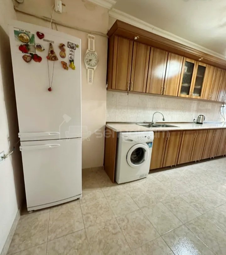 3 Սենյականոց Բնակարան, 85քմ, 6/9 հարկ, Կապիտալ Վերանորոգված, Կահավորված, Արևկող