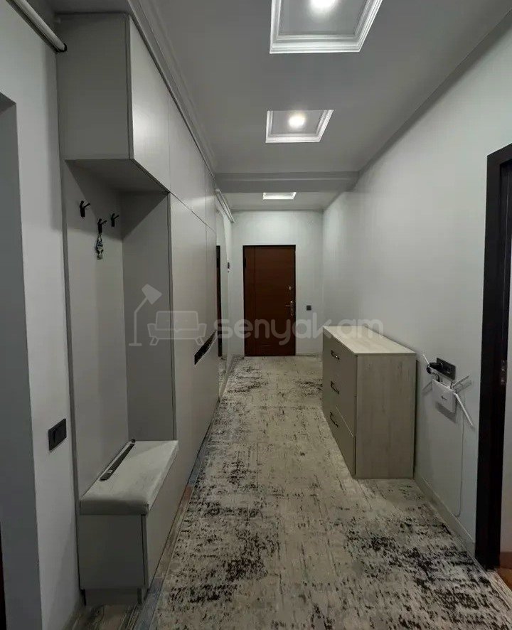 3 Սենյականոց Բնակարան Նորակառույցում, 75քմ, 2/5 հարկ, Կապիտալ Վերանորոգված