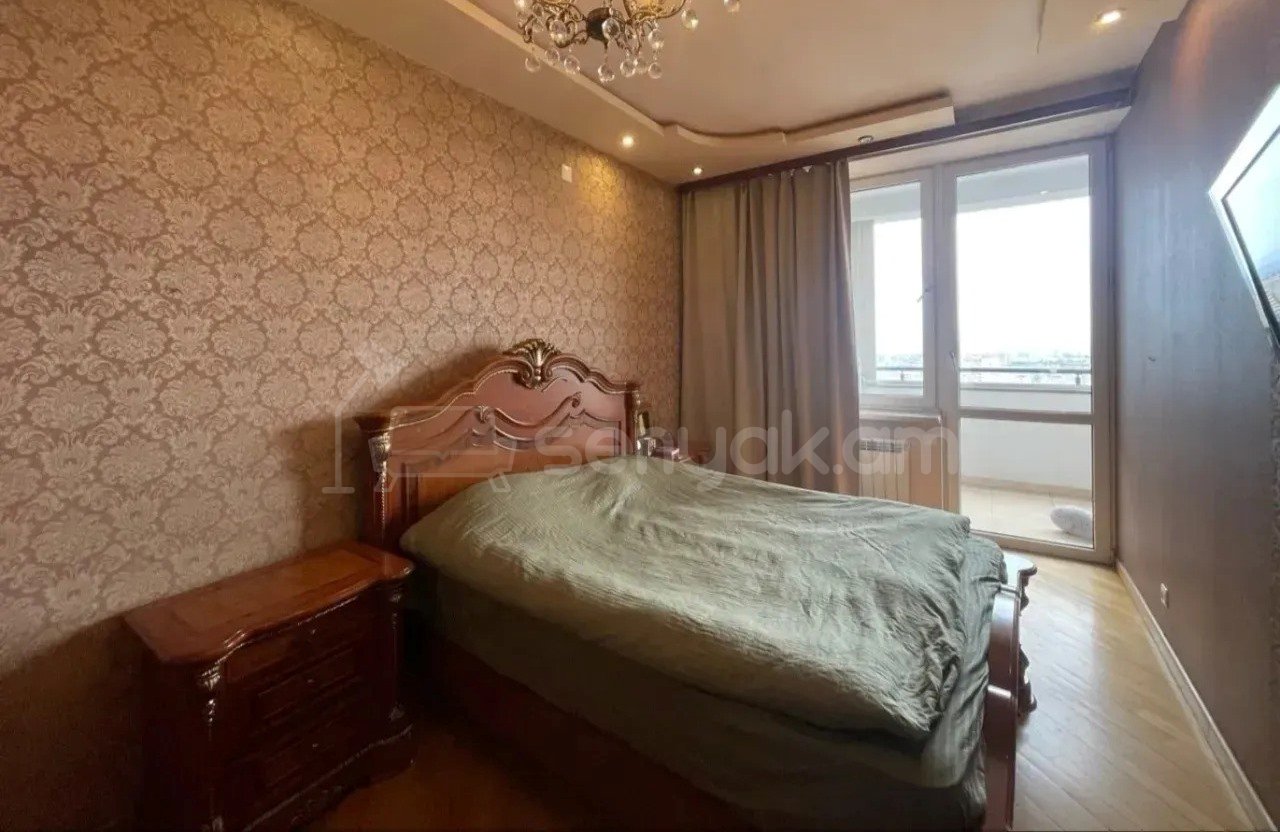 3 Սենյականոց Բնակարան Նորակառույցում, 112քմ, 13/16 հարկ, Կապիտալ Վերանորոգված