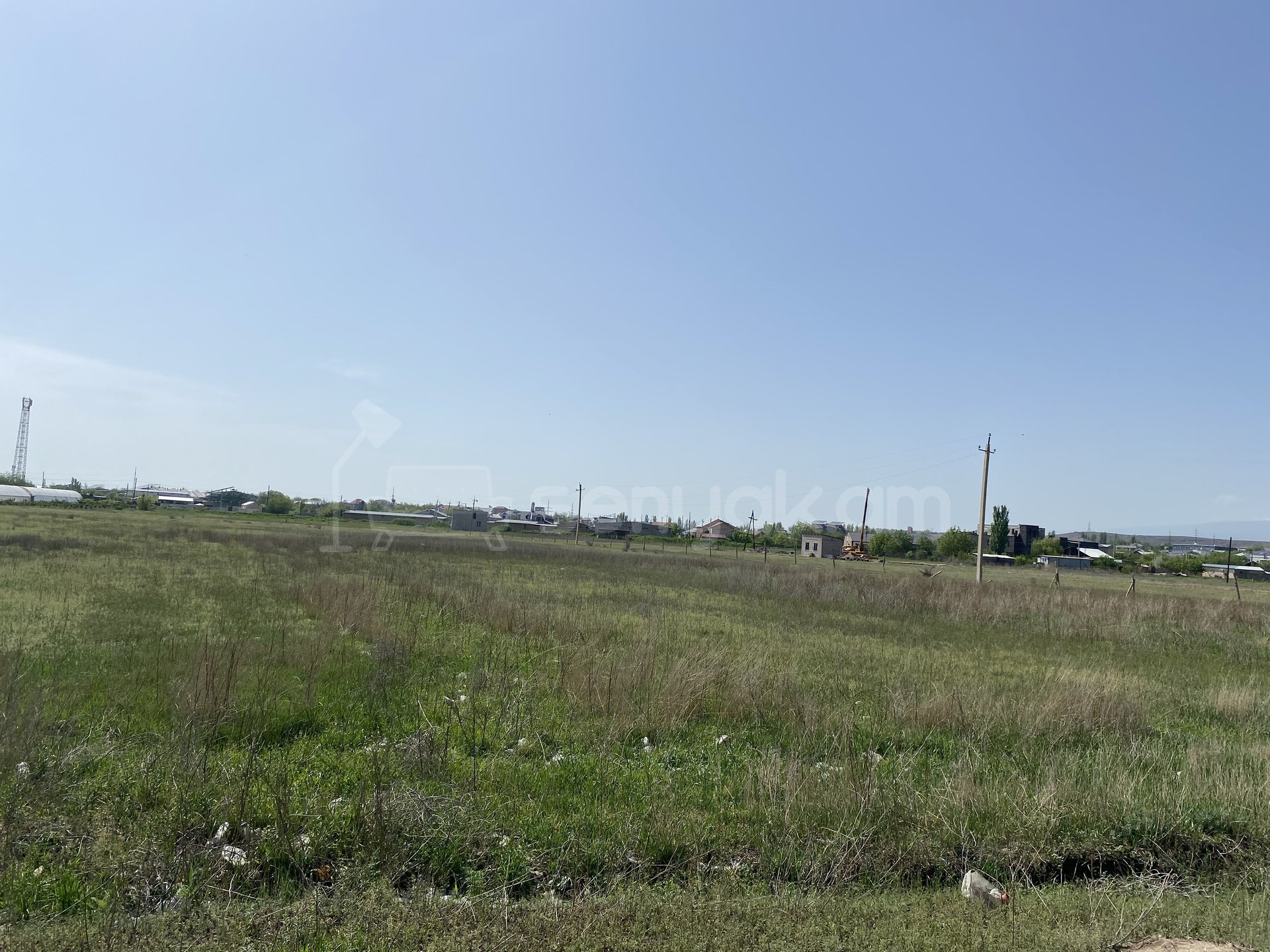 Հողատարածք, 1000քմ, Էլեկտրականությամբ