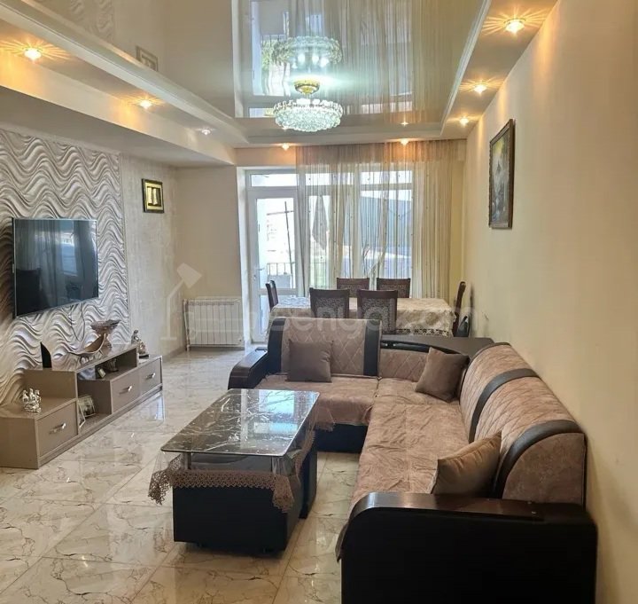 4 Սենյականոց Բնակարան, 110քմ, 8/10 հարկ, Կապիտալ Վերանորոգված