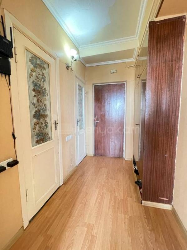 2 Սենյականոց Բնակարան, 48քմ, 5/9 հարկ, Կոսմետիկ Վերանորոգված, Կահավորված, Արևկող