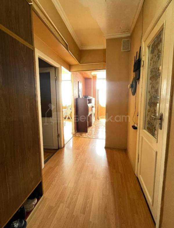 2 Սենյականոց Բնակարան, 48քմ, 5/9 հարկ, Կոսմետիկ Վերանորոգված, Կահավորված, Արևկող