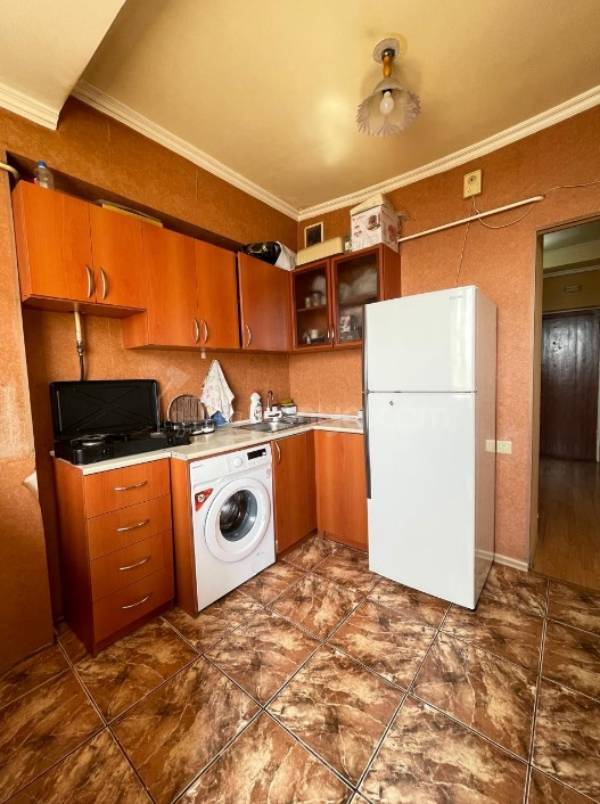 2 Սենյականոց Բնակարան, 48քմ, 5/9 հարկ, Կոսմետիկ Վերանորոգված, Կահավորված, Արևկող