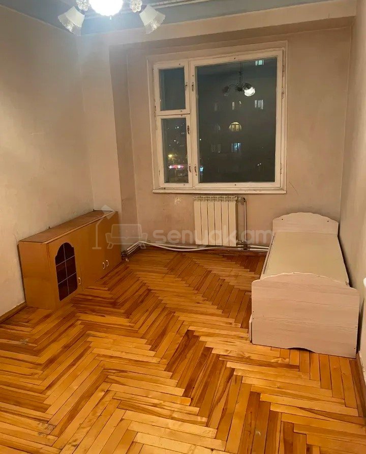 3 Սենյականոց Բնակարան, 85քմ, 6/16 հարկ, Նորմալ Վիճակում