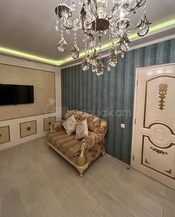 3 Սենյականոց Բնակարան Նորակառույց Քարե Շենքում, 93քմ, 5/5 հարկ, Կապիտալ Վերանորոգված