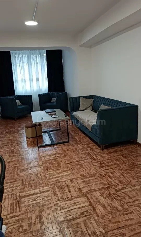 4 Սենյականոց Բնակարան, 87քմ, 1/9 հարկ, Կապիտալ Վերանորոգված