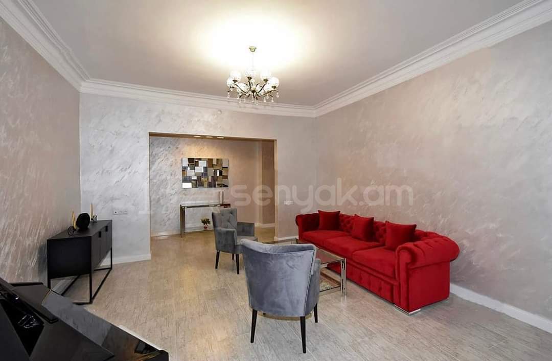 2 Սենյականոց Բնակարան Քարե Շենքում, 78քմ, 3/4 հարկ, Կապիտալ Վերանորոգված