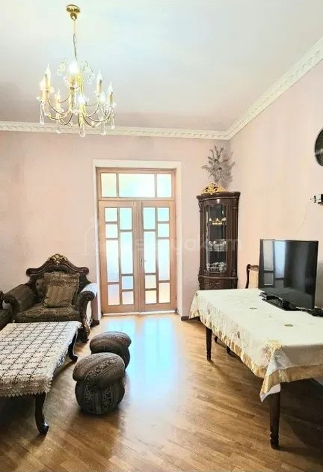 3 Սենյականոց Բնակարան Քարե Շենքում, 78քմ, 4/5 հարկ, Կապիտալ Վերանորոգված