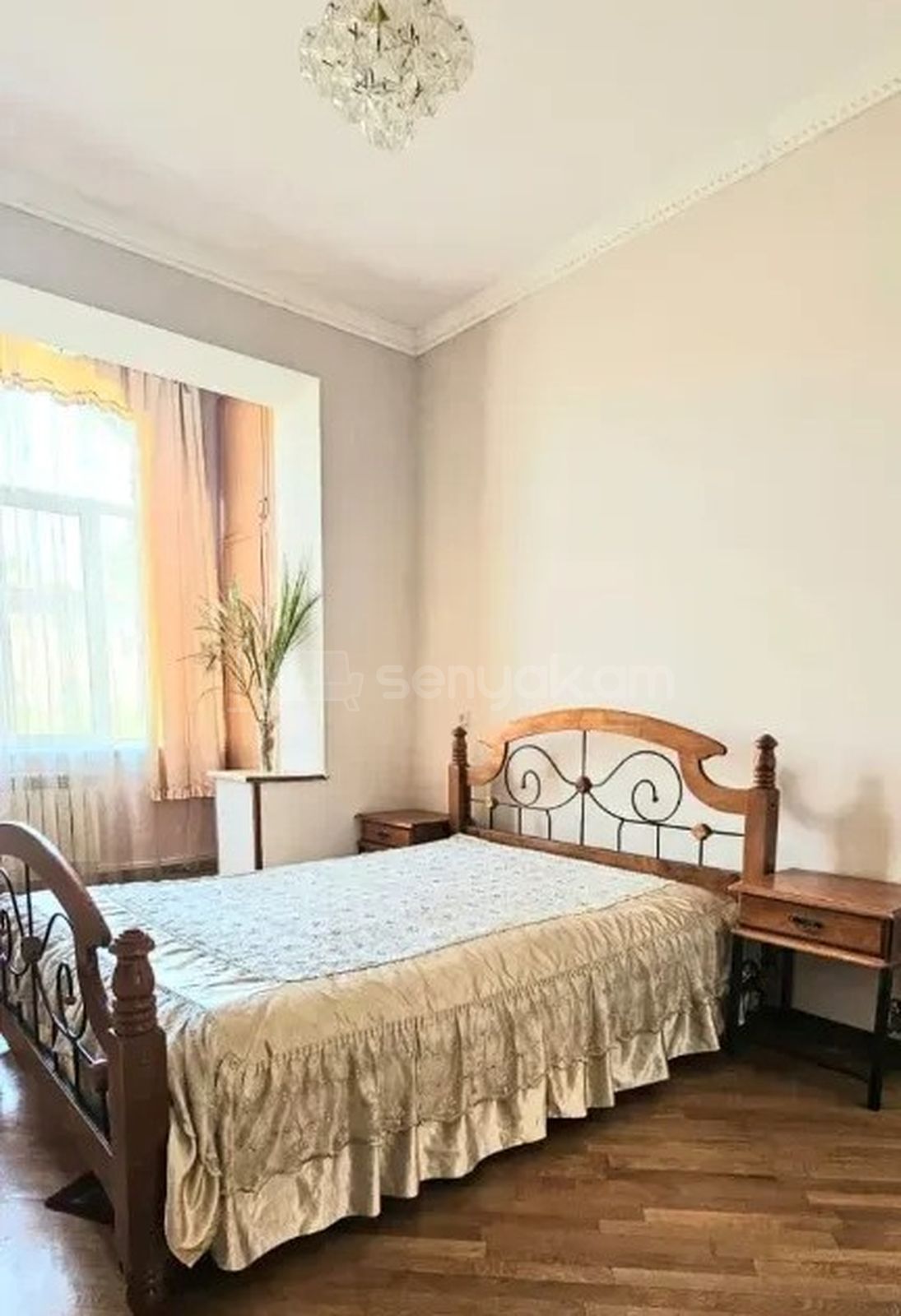 3 Սենյականոց Բնակարան Քարե Շենքում, 78քմ, 4/5 հարկ, Կապիտալ Վերանորոգված